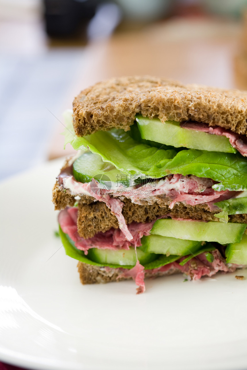 健康三明治小麦食物香菜黄瓜饮食味道营养熟食早餐谷物图片