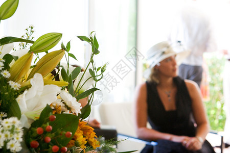 鲜花与妇女女士帽子派对背景图片