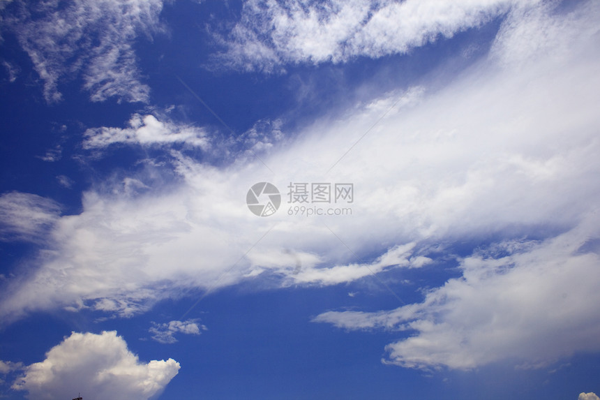 天空和云云白色天堂天蓝色天气多云日光海军云景图片