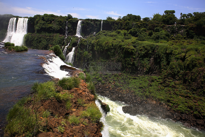 伊瓜苏 Iguazu Iguau 瀑布  大型瀑布淡水绿色荒野高度流动岩石森林图片