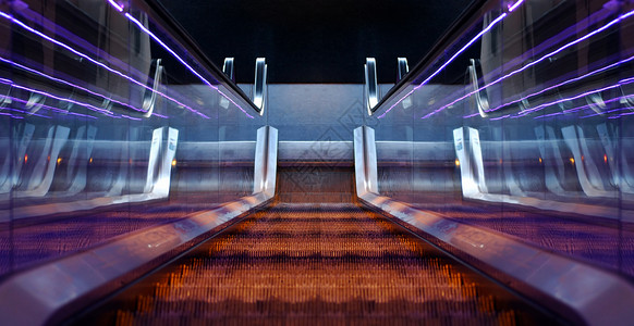 楼梯反射紫色脚步入口背景图片