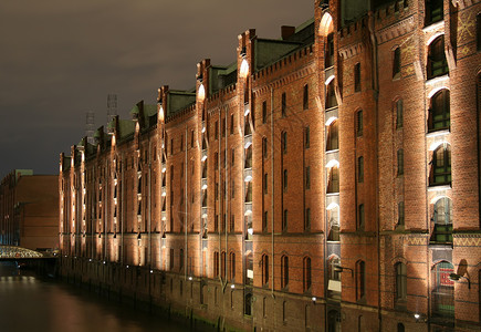汉堡历史性城市港口建筑物历史砖块贸易房屋旅游地标高清图片