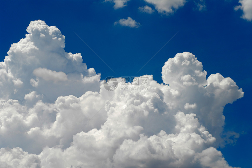 积云云天气蓝色天空气候白色环境图片