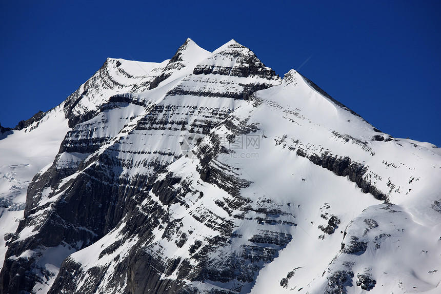 冬季瑞士山峰顶峰风景岩石天空地平线地质学季节阴影蓝色全景图片