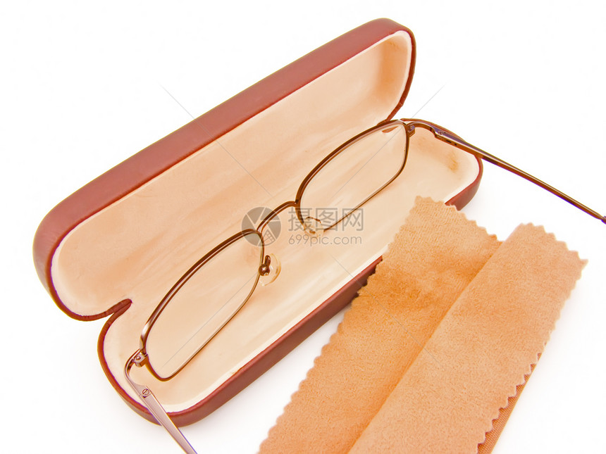 戴眼镜的封面棕色白色皮肤塑料睡衣褐色图片