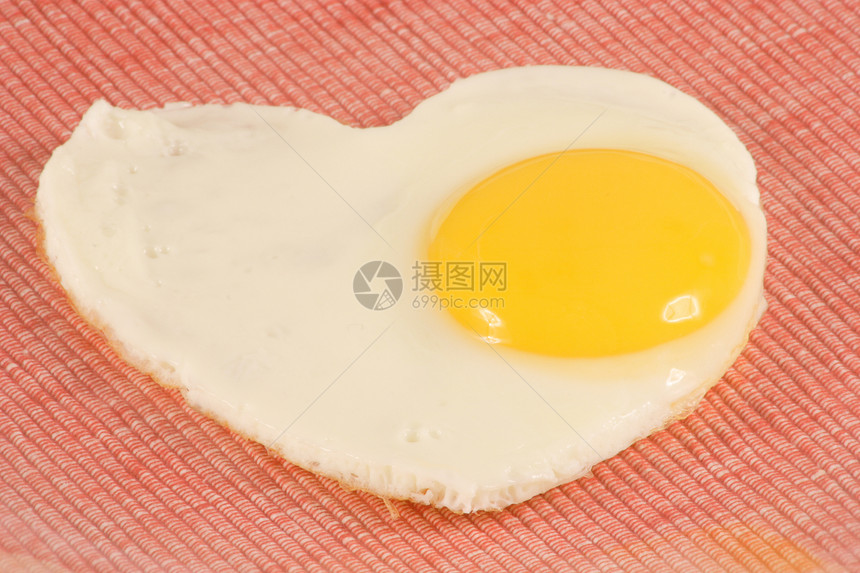 橄榄油煎蛋蛋黄阳光平底锅烹饪油炸午餐美食厨房营养白色图片
