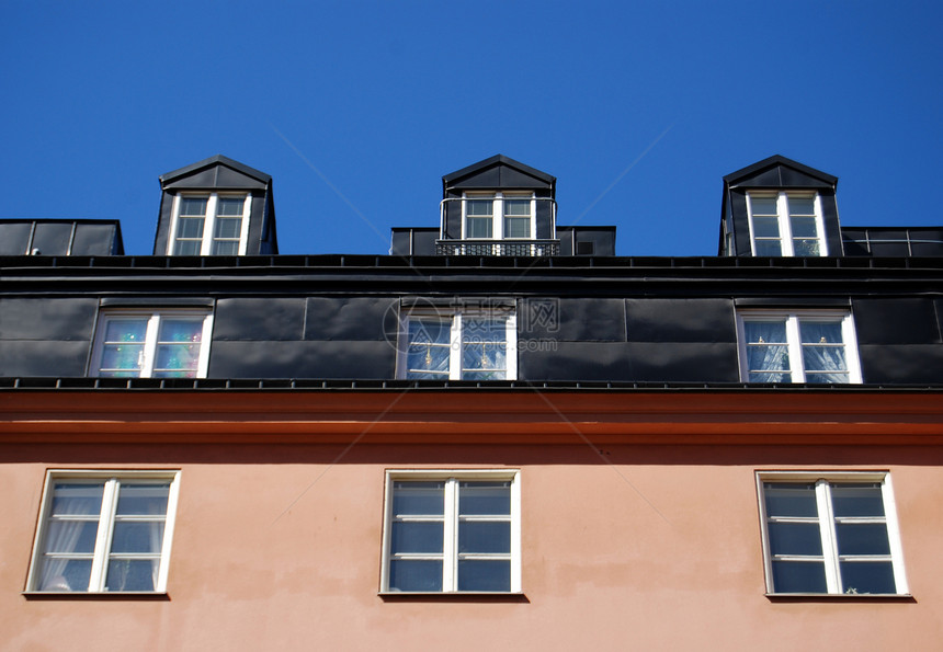 视窗粉色入口蓝色黑色房子联盟天空科廷星途建筑图片