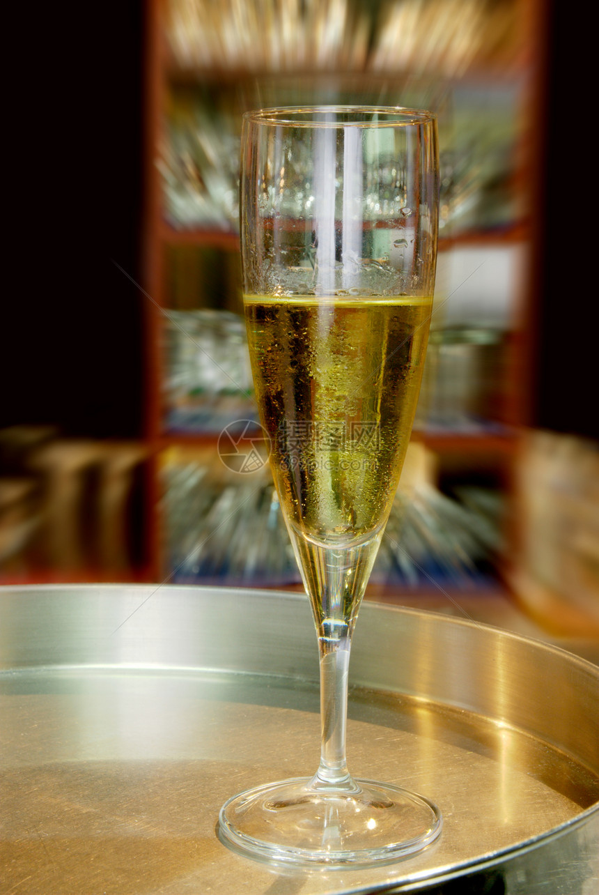 白葡萄酒玻璃液体享受酒精水晶运动香气饮料酒吧白色图片