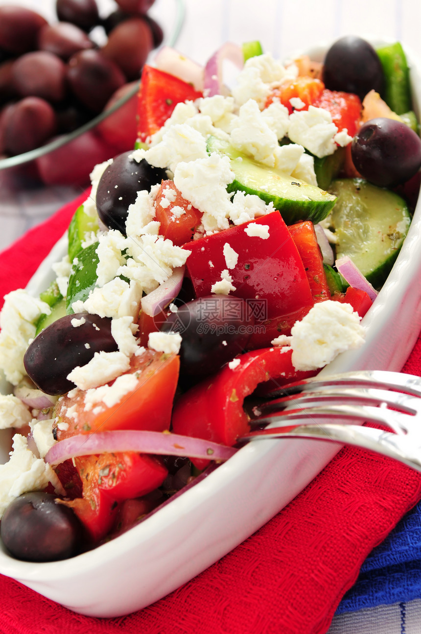 希腊沙拉乳酪制品食物环境烹饪饮食营养蔬菜午餐桌子图片