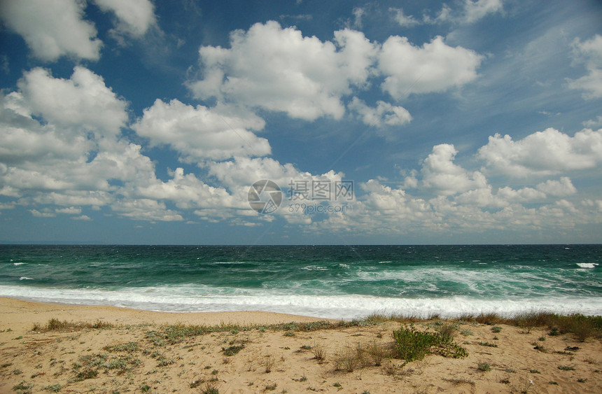 夏季沙滩阳光海岸旅行海洋天空日落背光地平线假期反射图片
