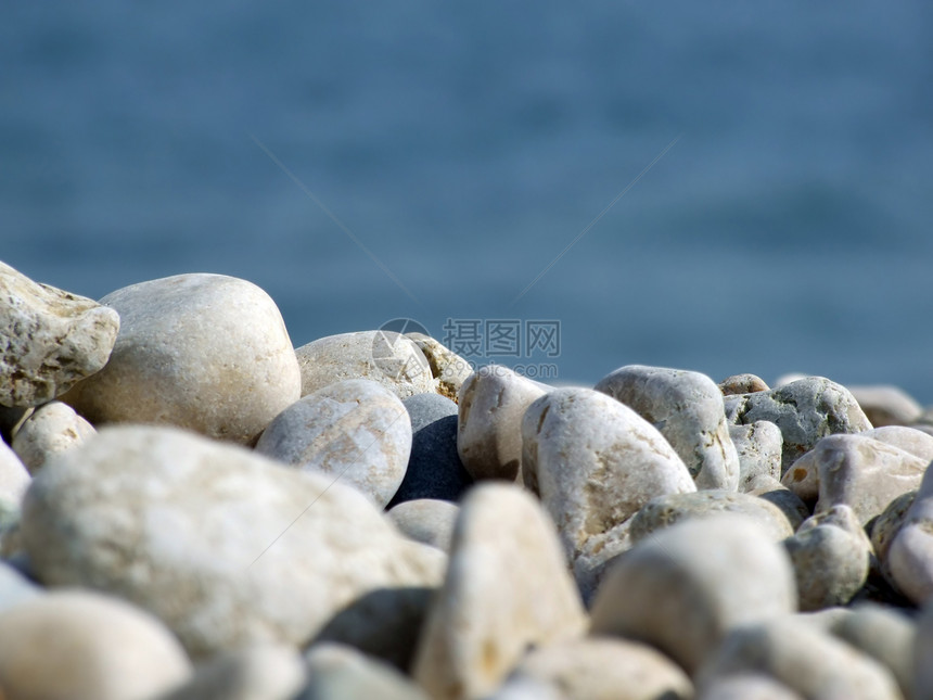 黑海海滩上的石块3图片