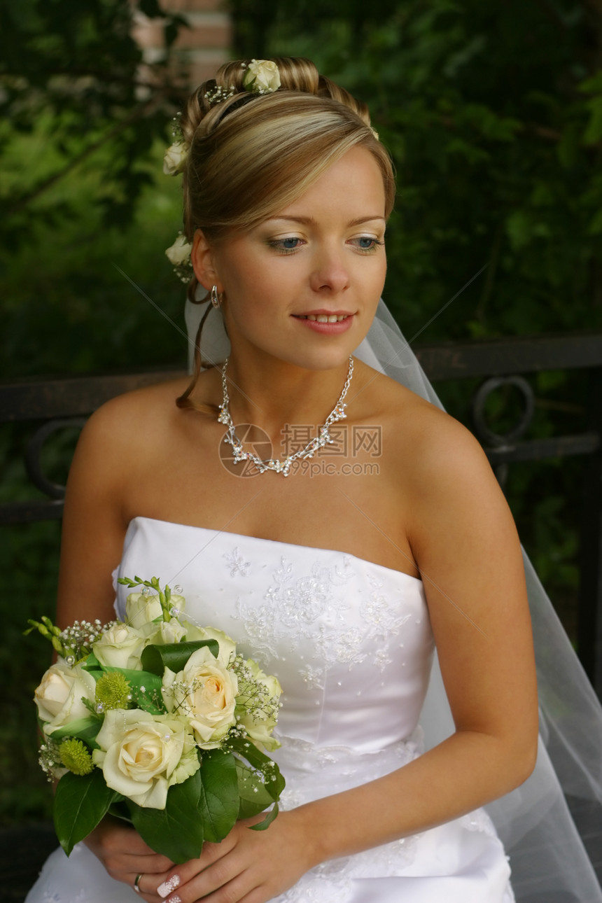 美丽的新娘花束生活钻石女孩婚礼已婚眼睛项链面纱选手图片