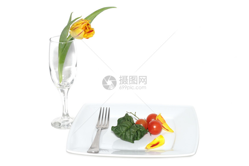 蔬菜和郁金香早餐银器菠菜服务枝条静物美食黄色白色治疗图片