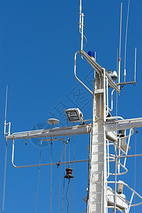 马马斯雷达指南针索具码头收音机港口海军钓鱼绳索船尾高清图片
