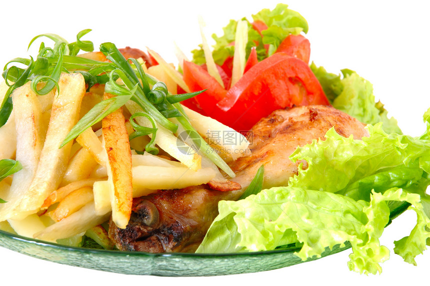 炸鸡和土豆绿色餐厅洋葱棕色蔬菜黄色红色盘子油炸课程图片
