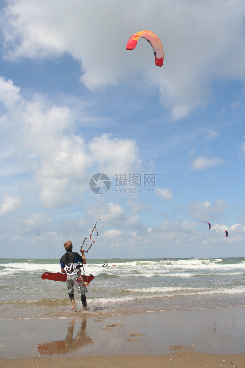 Kite 俯冲器海滩冲浪套装运动男人天空海洋风筝冲浪板冲浪者图片