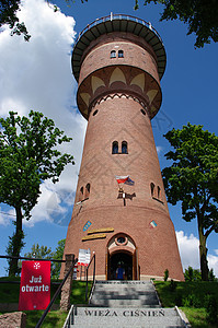 波兰的吉日科蓝色天空楼梯旅游白色压力绿色高度阳台背景图片