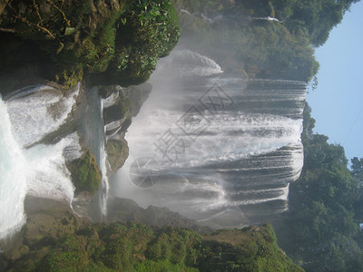 瀑布2普哈潘扎克高清图片