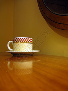 杯子家庭饮料厨具桌子反射背景图片