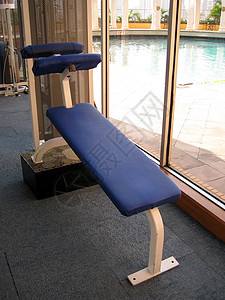 健身房重量耐力酒吧力量运动锻炼长椅奢华健身背景图片