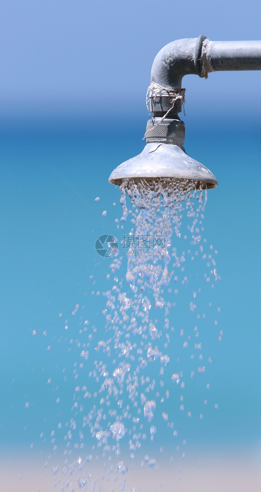 阵雨器浴缸蓝色洗澡卫生淋浴身体温泉洗涤浴室阵雨图片