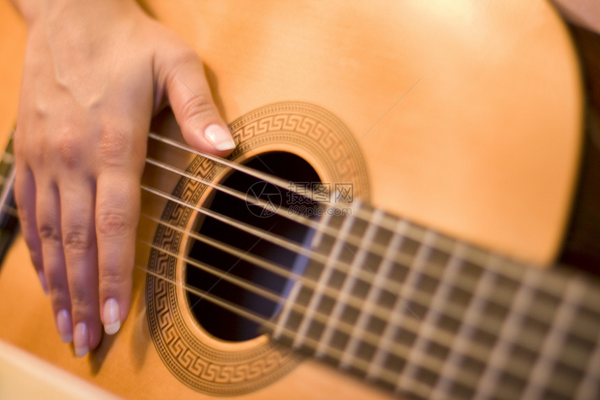 吉他独唱手指音乐家音乐拇指橙子艺术家细绳乐器黄色演员图片
