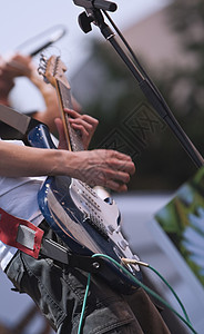 摇滚音乐会独奏插头演员乐器低音乐队岩石玩家手指音乐高清图片