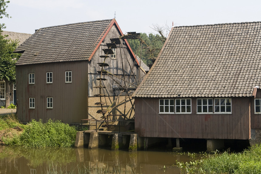 几世纪老水车活力房子节能减排轮子车轮水车农场建筑图片