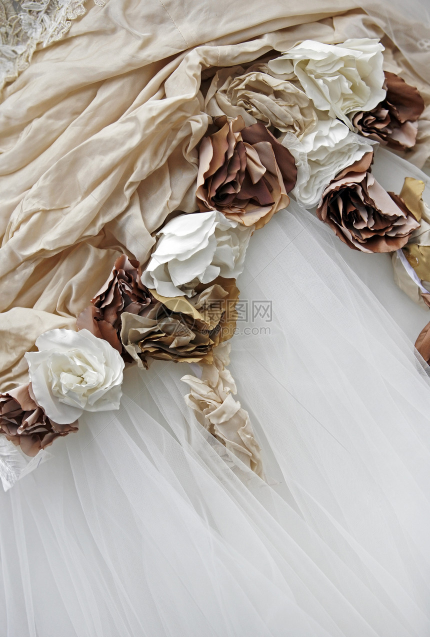 新娘的服装刺绣衣服女性白色正装按钮蕾丝婚礼庆典裙子图片