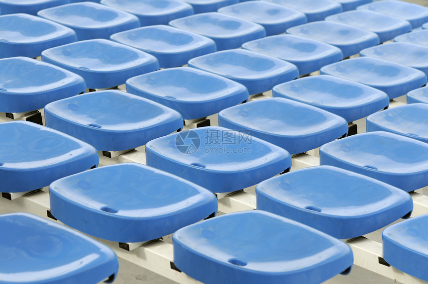 座位塑料蓝色椅子礼堂音乐会观众表演体育场长椅运动图片