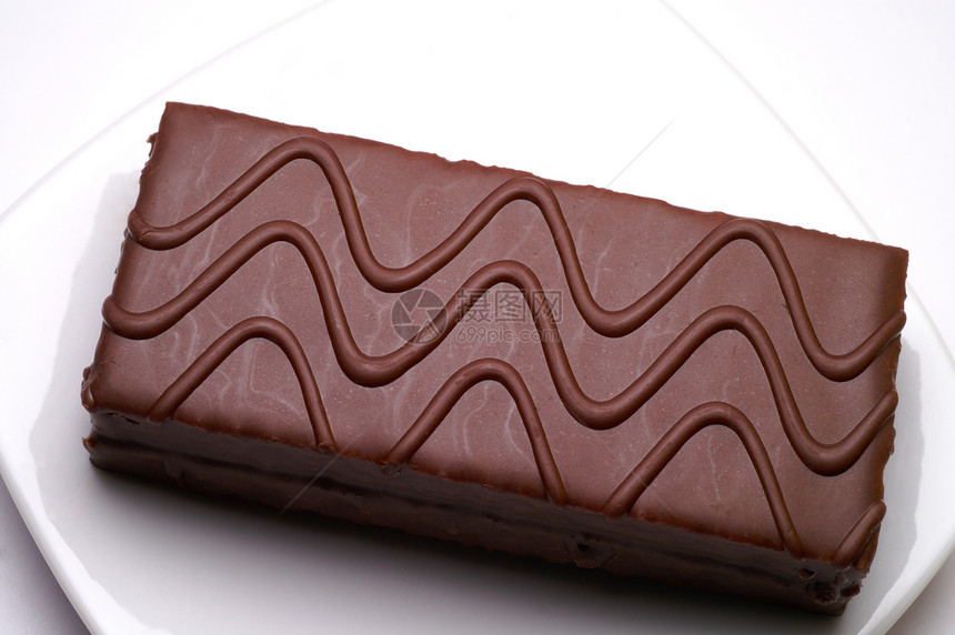 巧克力覆盖零食图片