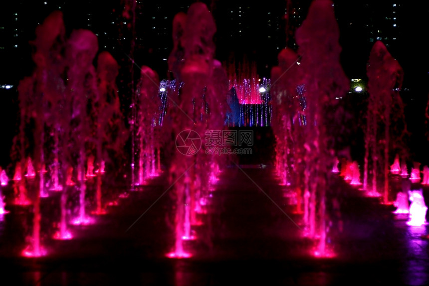 夜间喷泉雕像建筑学场景灯笼建筑艺术星星流动地标旅行图片