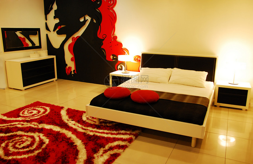 红色的豪华卧室白色装饰木头奢华玻璃利基住宅小区家居睡眠地毯图片