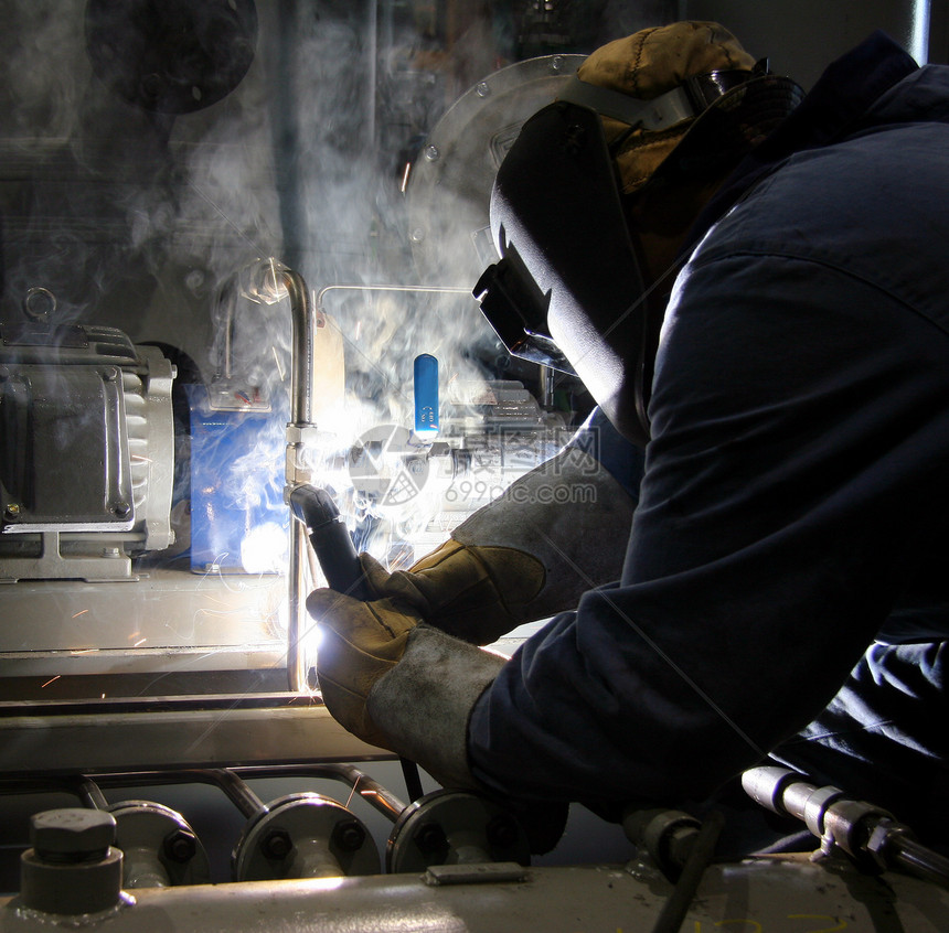 焊接技术员制造商工作生产建造贸易劳动冶炼光束制造图片