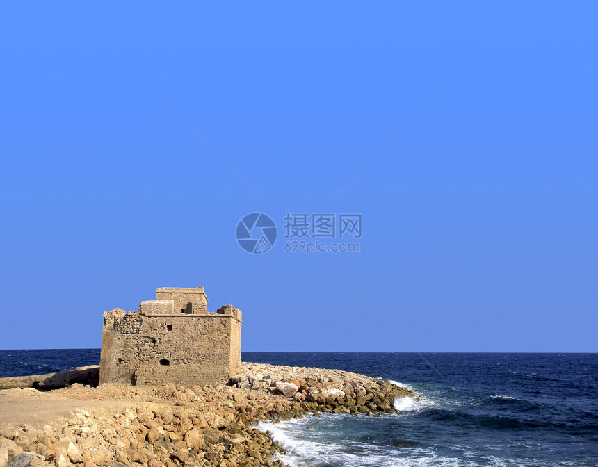 国防历史性地标建筑蓝色旅游游客废墟天空海洋石头图片