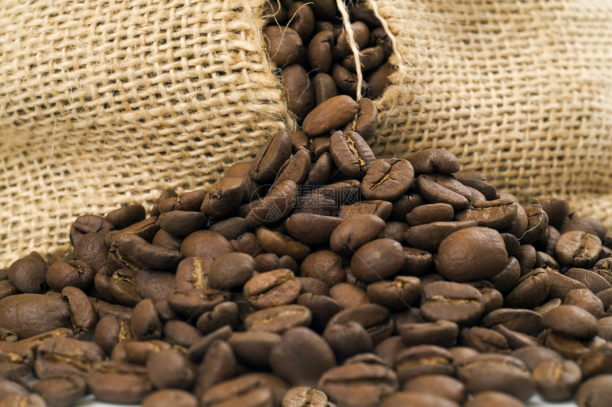 咖啡粮食白色布朗芳香宏观摩卡豆子图片
