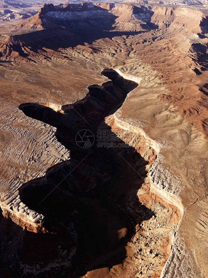 犹他州峡谷国家公园峡谷裂缝旅行沙漠岩石风景照片天线旅游图片