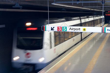 地铁管子运输乘客车站飞机场背景图片