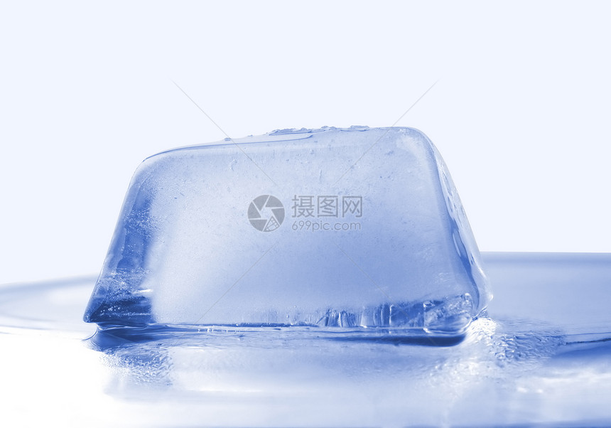 冰雪立方体果汁寒冷白色冻结冷藏水滴饮料液体天蓝色图片