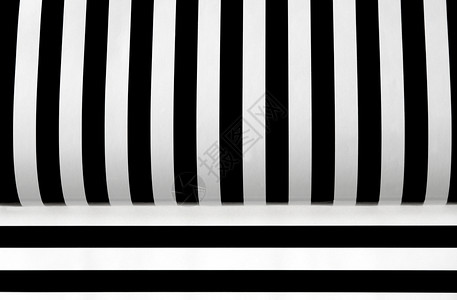 黑色和白条纹水平灰色戏剧性白色背景图片