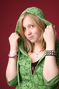 那个年轻女孩女士成人青少年女性青春期衣服绿色眼睛青年工作室背景图片