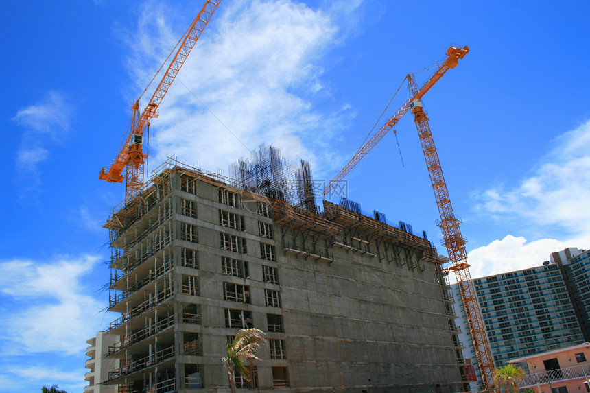 正在建造的建筑物品牌人行道摩天大楼窗户住宅房子木头起重机石头抵押图片