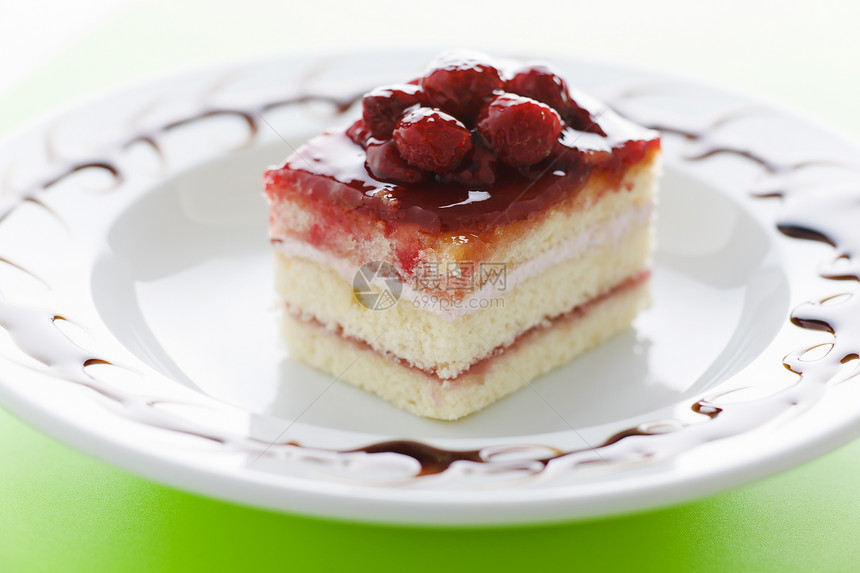草莓蛋糕营养盘子浆果红色咖啡奶油诱惑甜点食物蛋糕图片