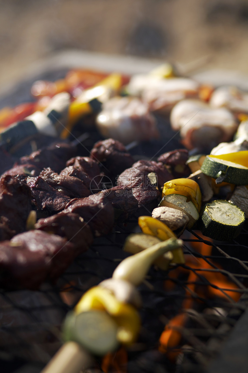 bbq 棒棒午餐食物庆典猪肉蔬菜餐厅别针气体烘烤草药图片