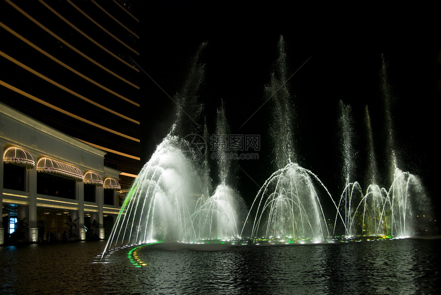 夜间喷泉建筑建筑学城市黑色图片