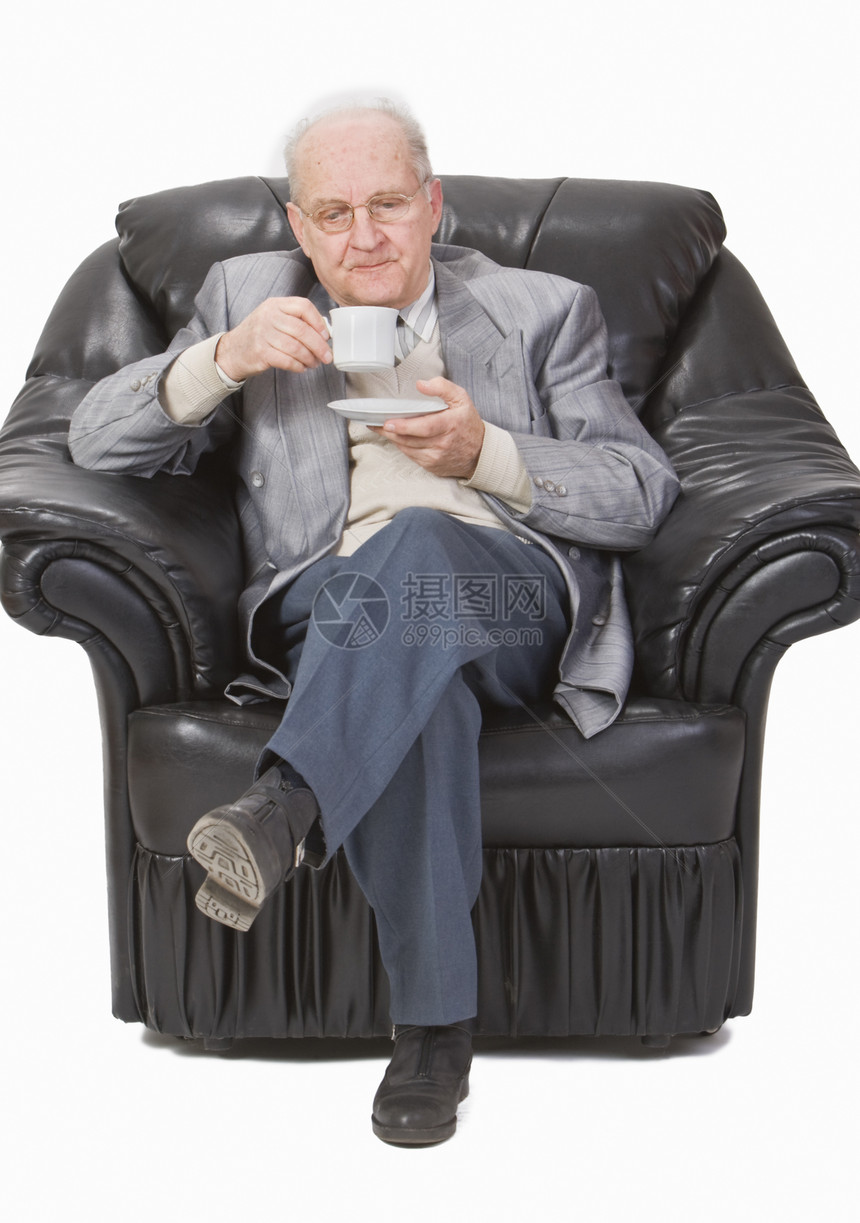 茶茶时间乐趣椅子眼镜注意力领带杯子休闲退休祖父商业图片