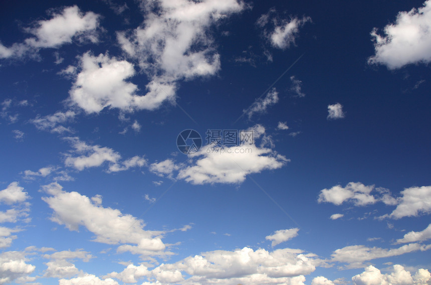 白云天堂自由气氛晴天多云气象天气蓝色气候天空图片