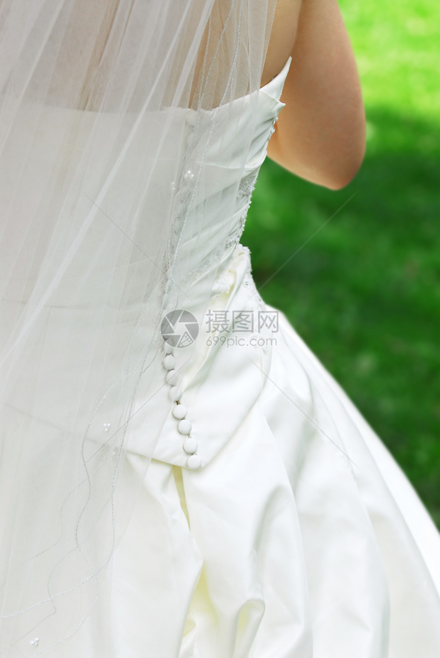 新娘婚姻面纱女士庆典妻子纽扣女人味丝绸白色新人图片