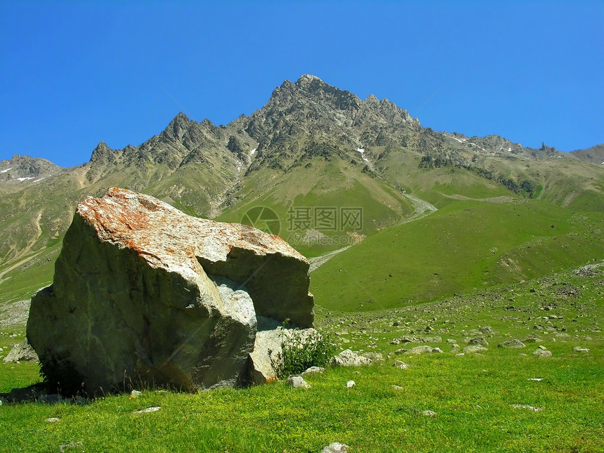 岩石碎片地平线荒野天堂环境木头火山旅行石头顶峰蓝色图片