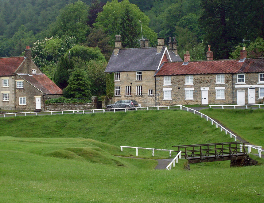 英英语农村农村住房绿色风景乡村村庄房屋建筑学住宅建筑绿地绿色植物图片